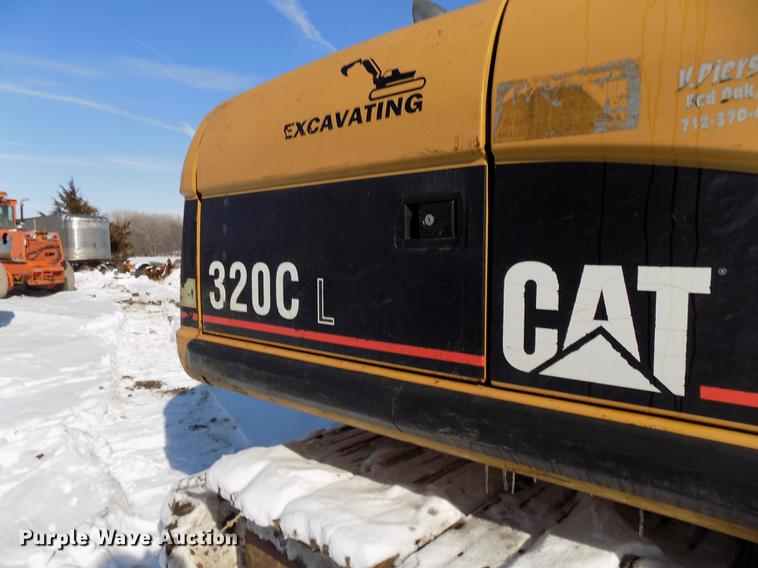 image for item DE7620 2001 Caterpillar 320C L long reach excavator