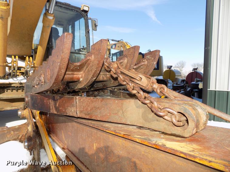 image for item DE7620 2001 Caterpillar 320C L long reach excavator