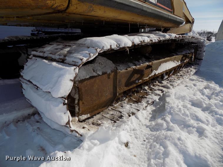 image for item DE7620 2001 Caterpillar 320C L long reach excavator