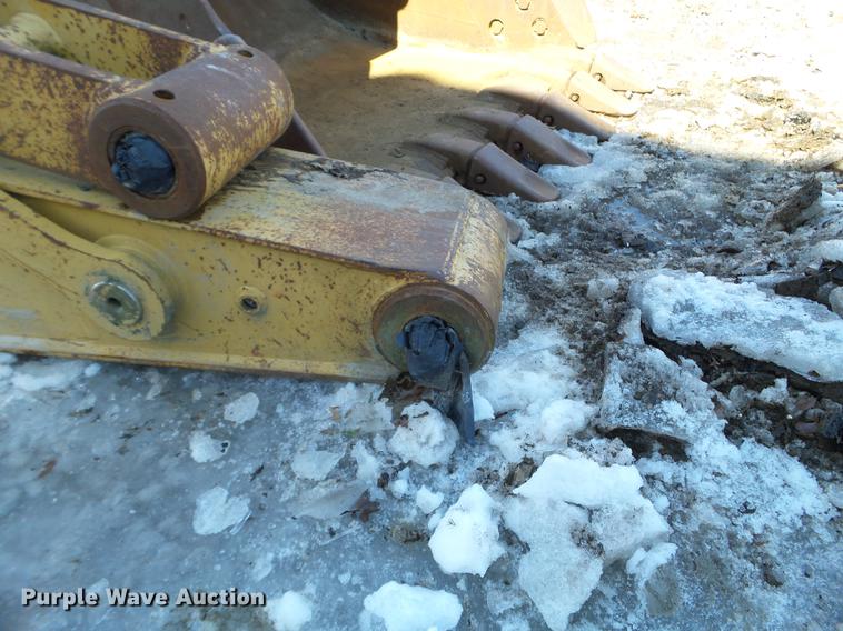 image for item DE7620 2001 Caterpillar 320C L long reach excavator