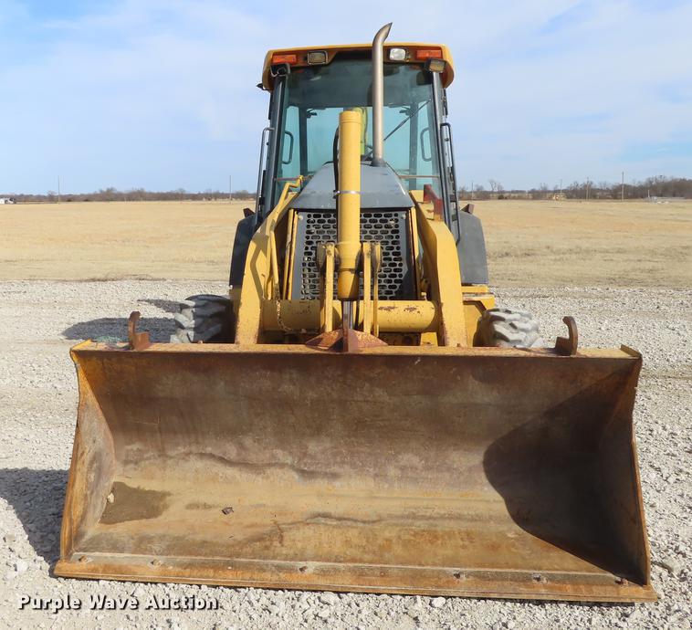 image for item DF1354 2006 John Deere 310SG backhoe