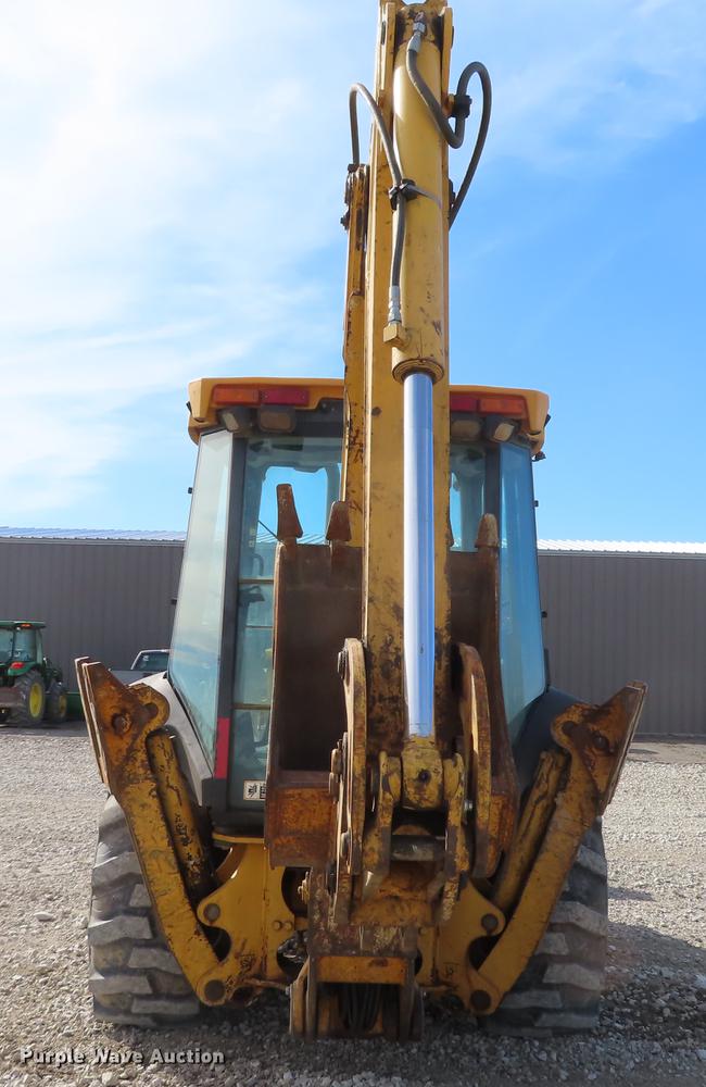 image for item DF1354 2006 John Deere 310SG backhoe