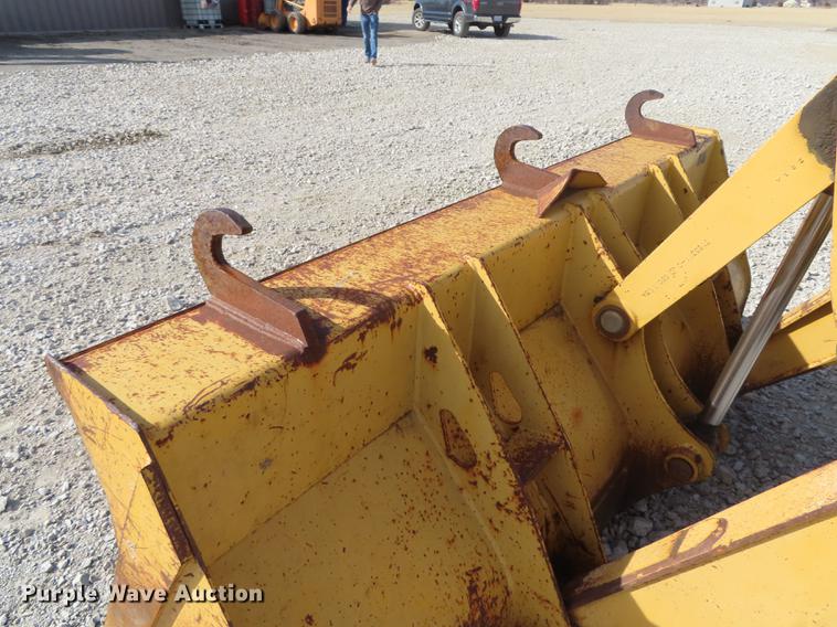 image for item DF1354 2006 John Deere 310SG backhoe