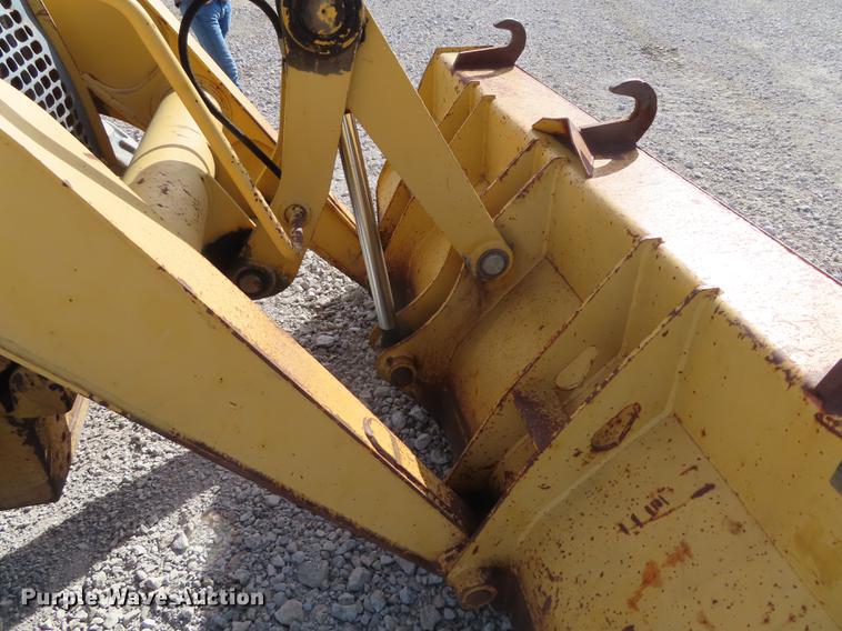 image for item DF1354 2006 John Deere 310SG backhoe