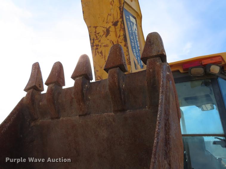 image for item DF1354 2006 John Deere 310SG backhoe