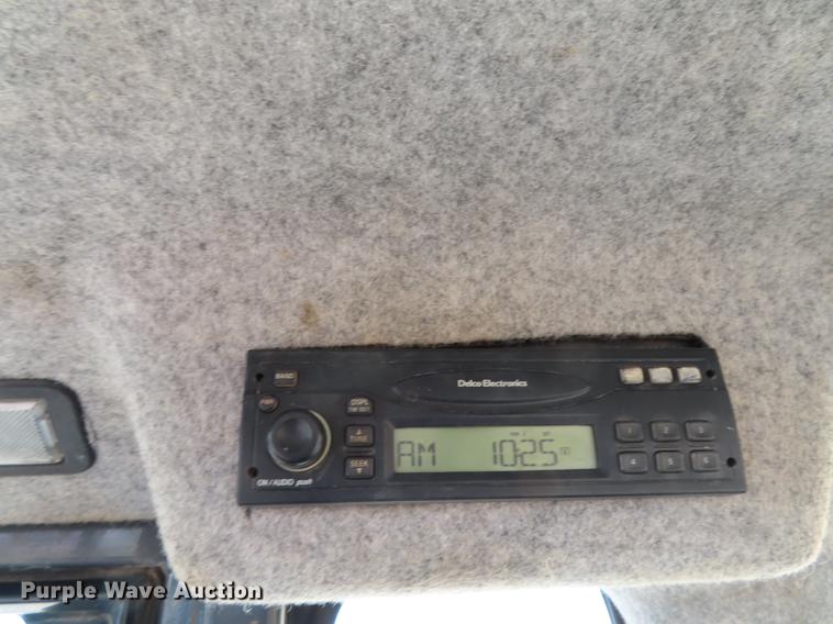 image for item DF1354 2006 John Deere 310SG backhoe