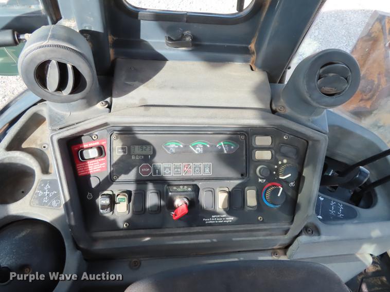 image for item DF1354 2006 John Deere 310SG backhoe