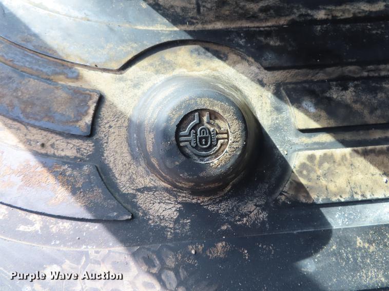 image for item DF1354 2006 John Deere 310SG backhoe