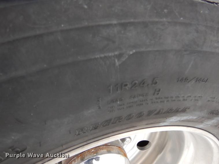 image for item DF3286 2005 Kenworth W900 dump truck