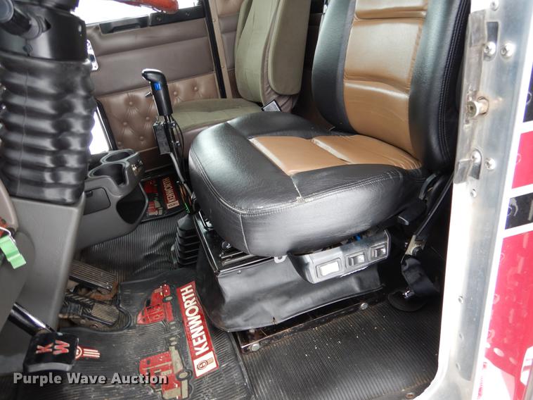 image for item DF3286 2005 Kenworth W900 dump truck