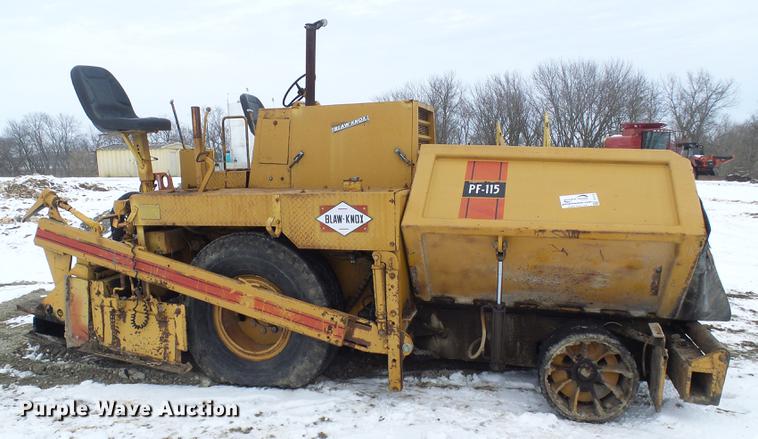 image for item DF7110 Blaw Knox PF115 paver