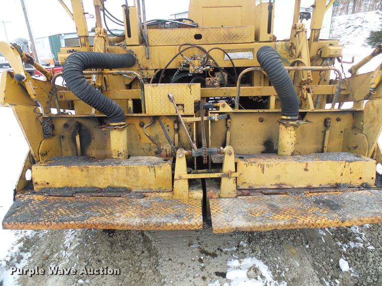 image for item DF7110 Blaw Knox PF115 paver