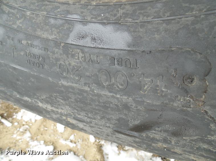 image for item DF7110 Blaw Knox PF115 paver