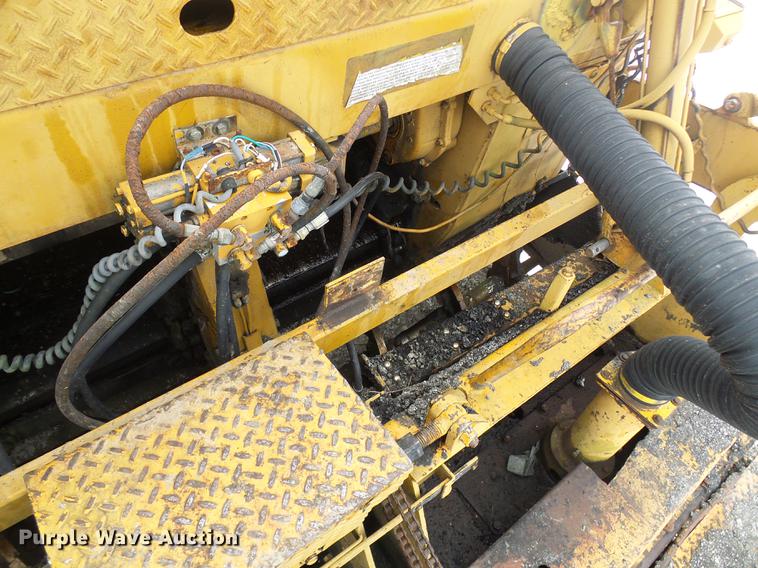 image for item DF7110 Blaw Knox PF115 paver