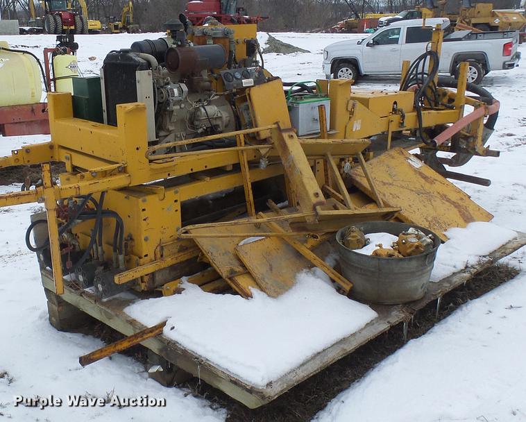 image for item DF7111 Bidwell 5000 concrete paver