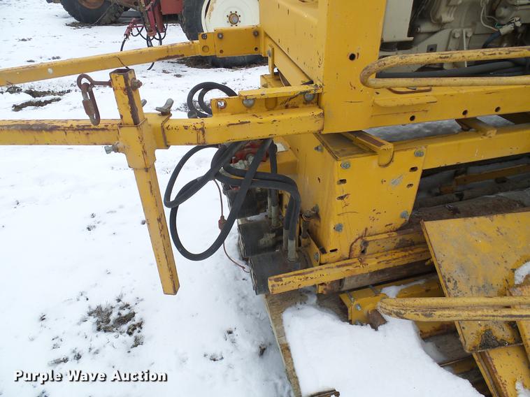 image for item DF7111 Bidwell 5000 concrete paver