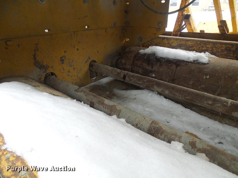 image for item DF7111 Bidwell 5000 concrete paver