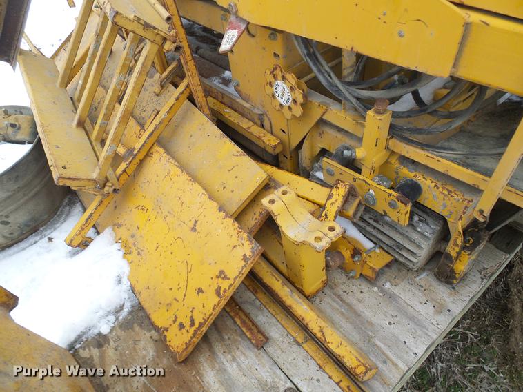 image for item DF7111 Bidwell 5000 concrete paver