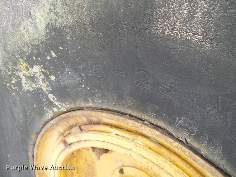 image for item DF7115 Caterpillar 80 scraper