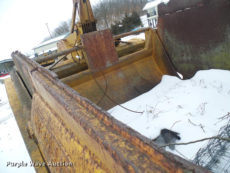 image for item DF7115 Caterpillar 80 scraper