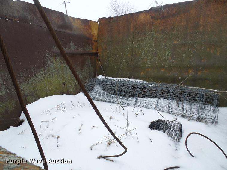 image for item DF7115 Caterpillar 80 scraper