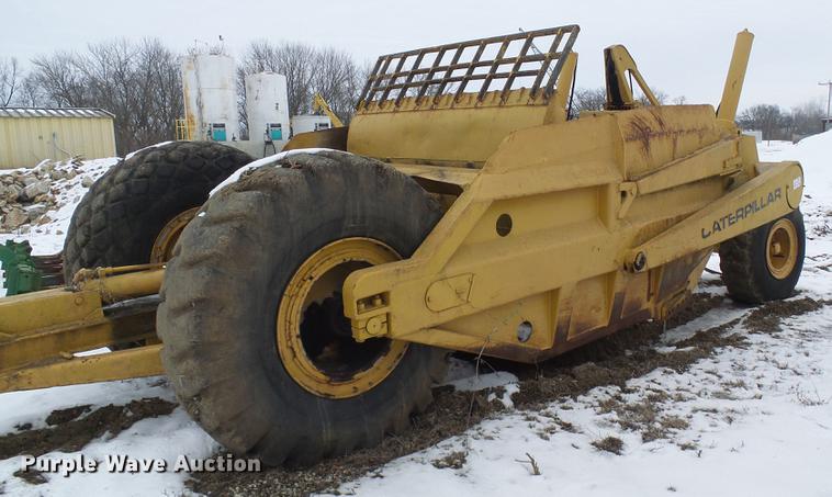 image for item DF7116 Caterpillar 80 scraper