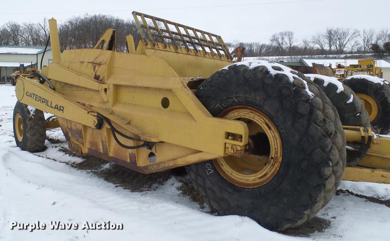 image for item DF7116 Caterpillar 80 scraper