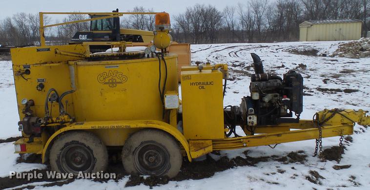 image for item DF7119 1992 Crafco EZ Pour melter applicator