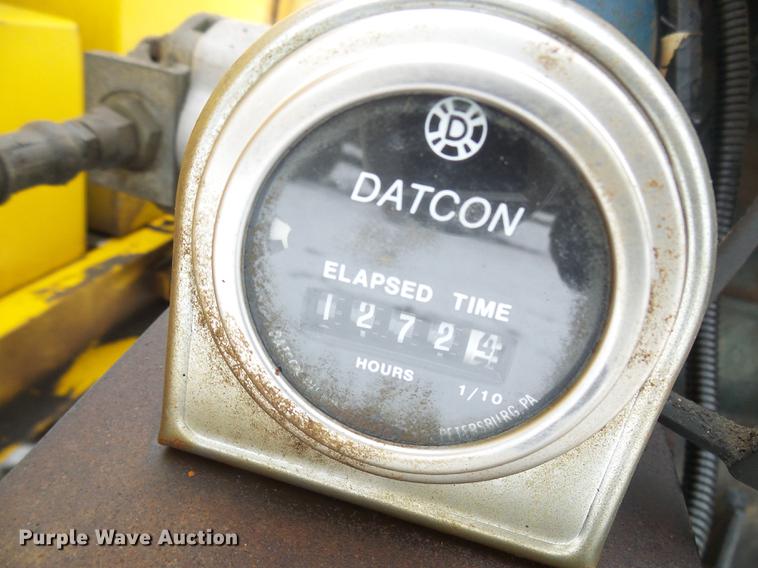 image for item DF7119 1992 Crafco EZ Pour melter applicator