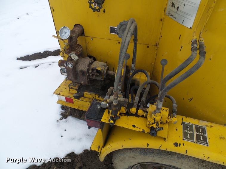 image for item DF7119 1992 Crafco EZ Pour melter applicator