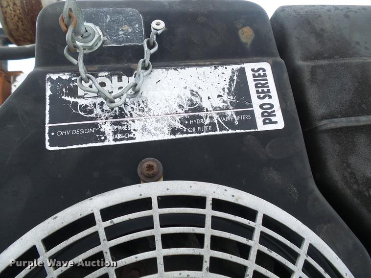 image for item DF7123 1986 International 2375 service truck