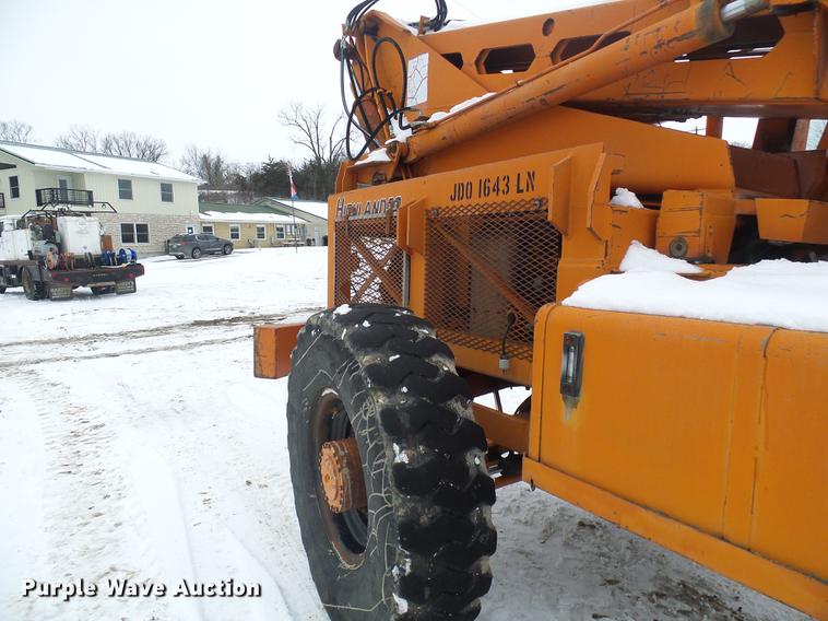 image for item DF7124 Lull 844 telehandler