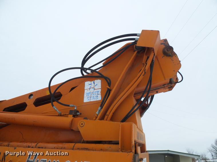 image for item DF7124 Lull 844 telehandler