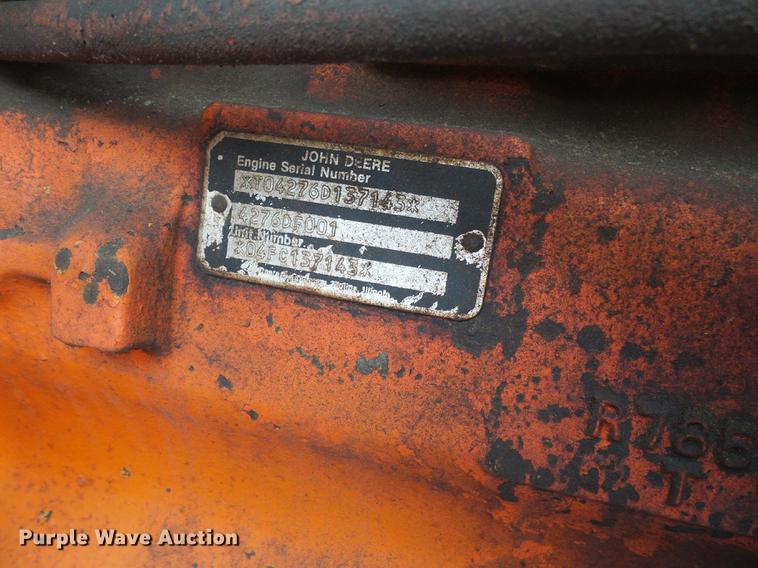 image for item DF7124 Lull 844 telehandler