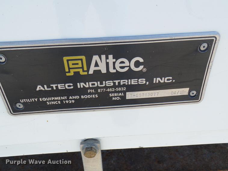 image for item DF7139 2011 International WorkStar 7500 bucket truck