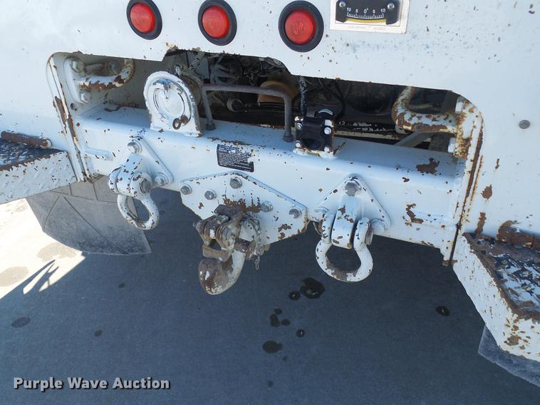 image for item DF7139 2011 International WorkStar 7500 bucket truck