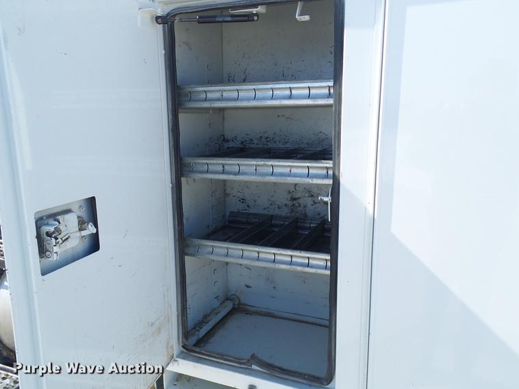 image for item DF7139 2011 International WorkStar 7500 bucket truck