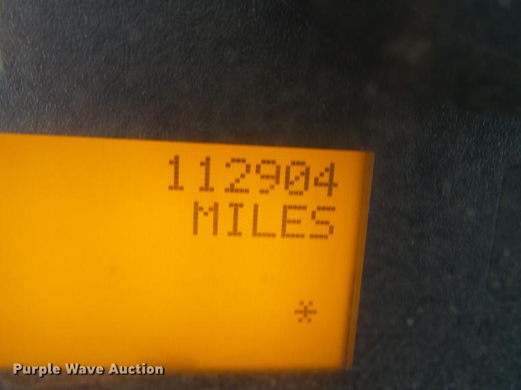 image for item DF7139 2011 International WorkStar 7500 bucket truck