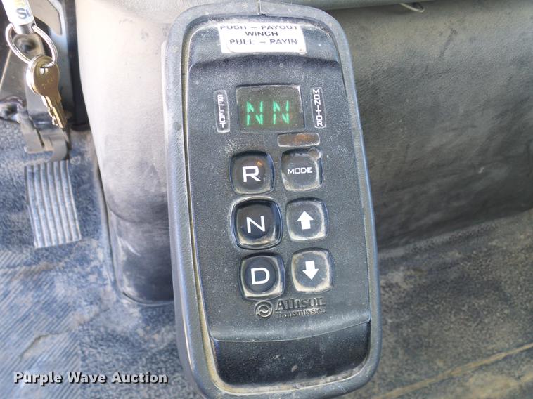 image for item DF7139 2011 International WorkStar 7500 bucket truck