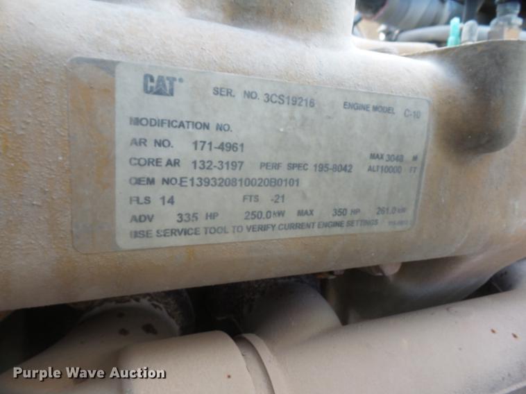 image for item DF7643 2001 Kenworth W900B ready mix truck