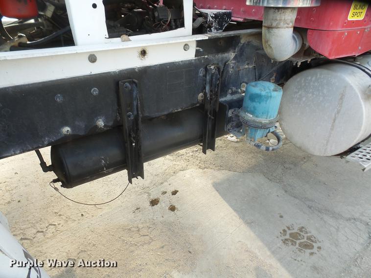 image for item DF7643 2001 Kenworth W900B ready mix truck