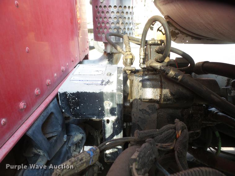 image for item DF7643 2001 Kenworth W900B ready mix truck