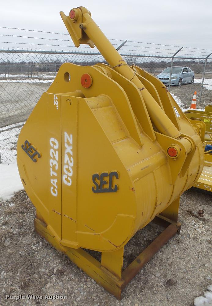 image for item DF7654 SEC clam shell bucket