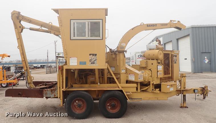 image for item DF8757 Bandit 1850XP wood chipper