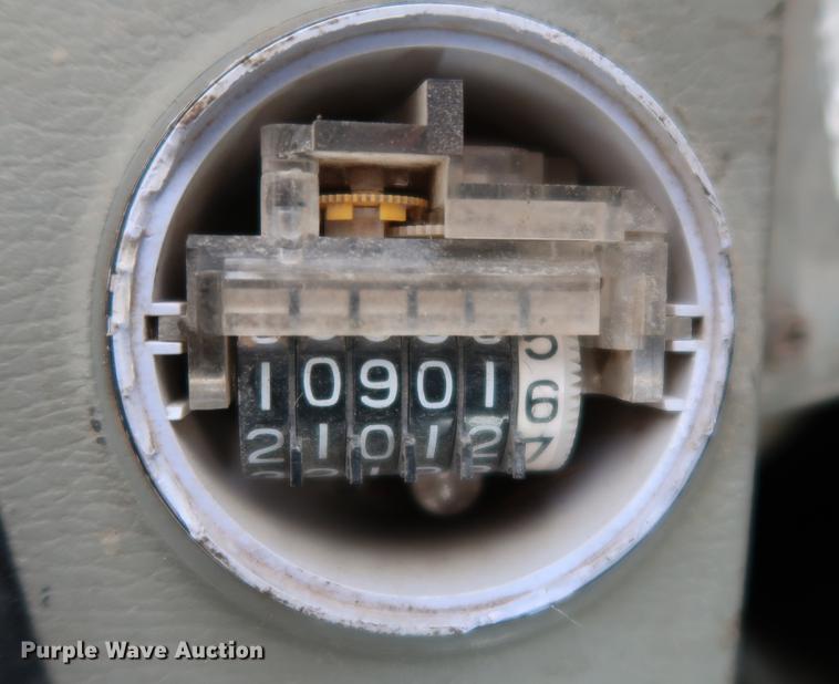 image for item DG3389 1996 Komatsu PC220LC-6LC excavator