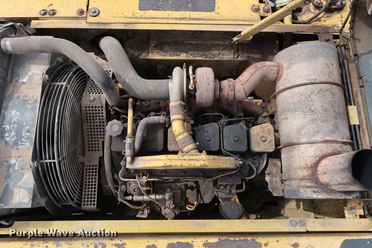 image for item DG3389 1996 Komatsu PC220LC-6LC excavator