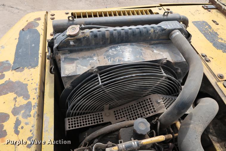 image for item DG3389 1996 Komatsu PC220LC-6LC excavator