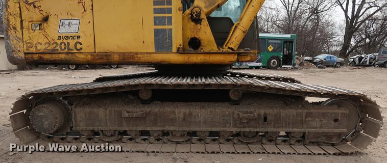 image for item DG3389 1996 Komatsu PC220LC-6LC excavator