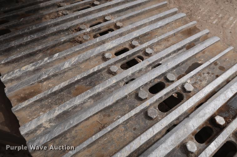 image for item DG3389 1996 Komatsu PC220LC-6LC excavator