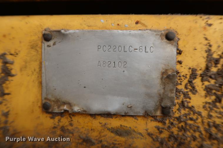 image for item DG3389 1996 Komatsu PC220LC-6LC excavator